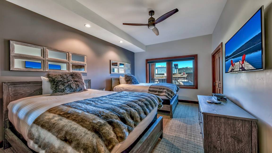 Photo of Bedroom in Lakeside Park