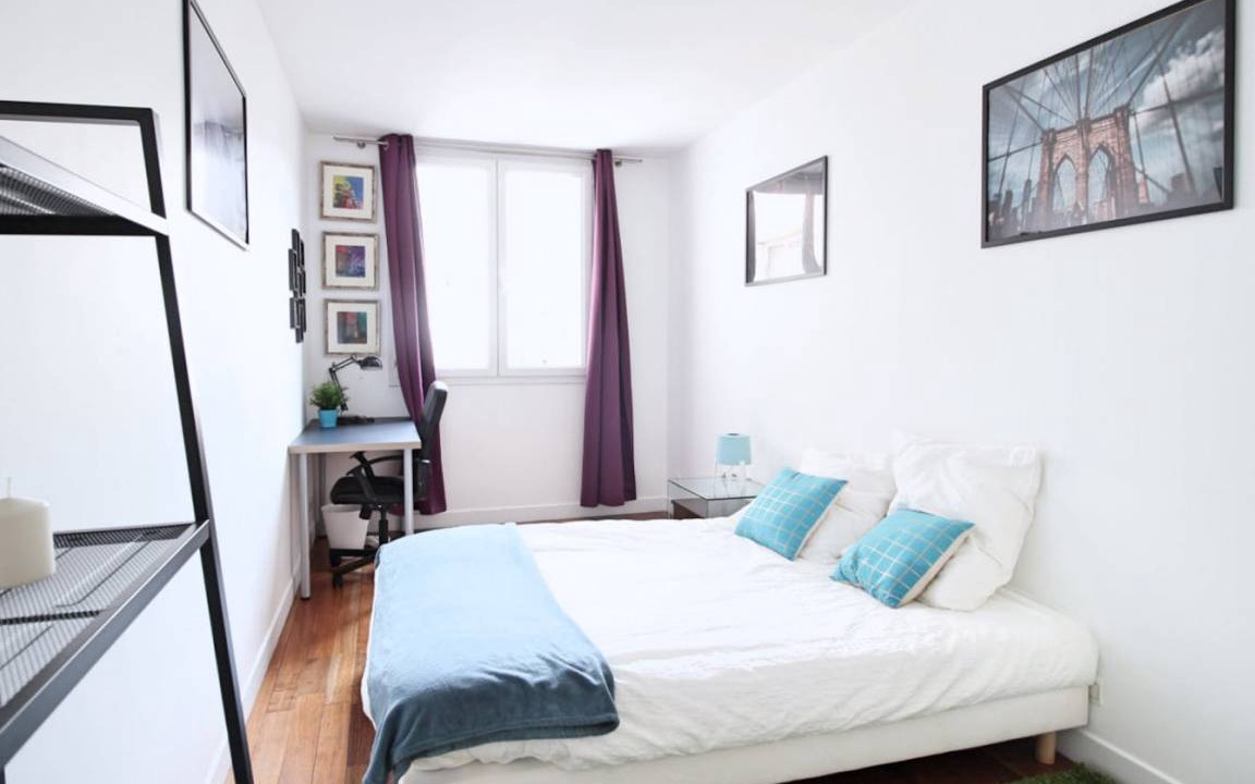 Photo of Bedroom in 18th Arrondissement