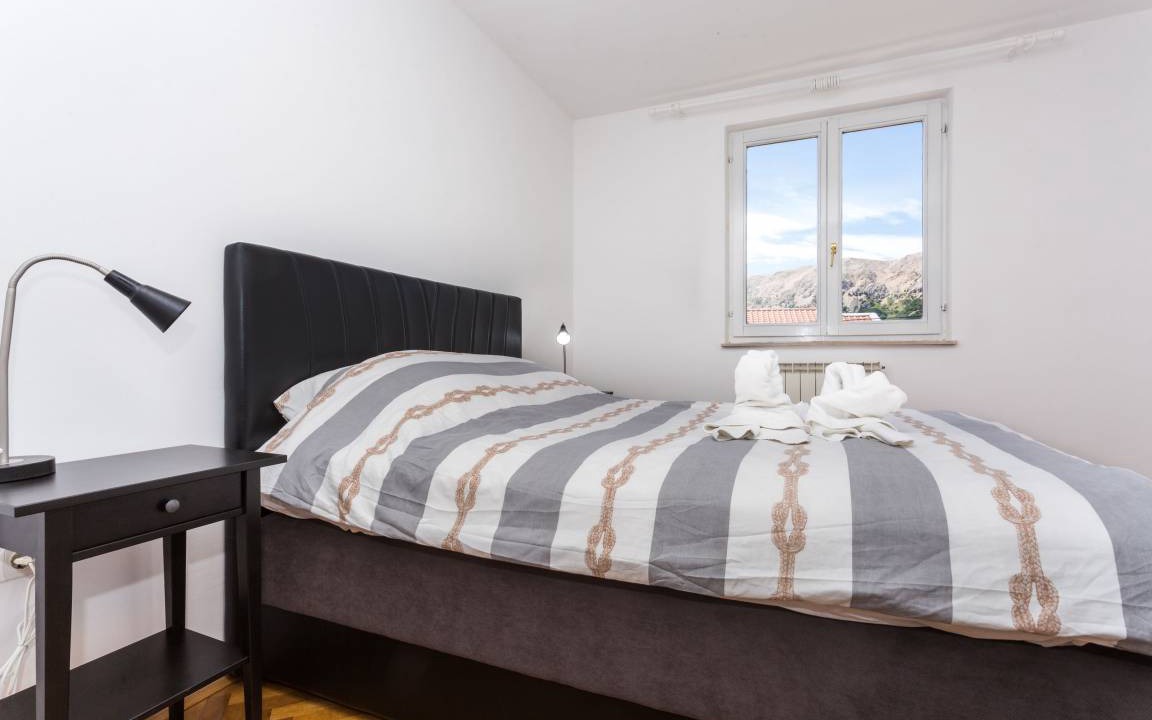 Photo of Bedroom in Baska