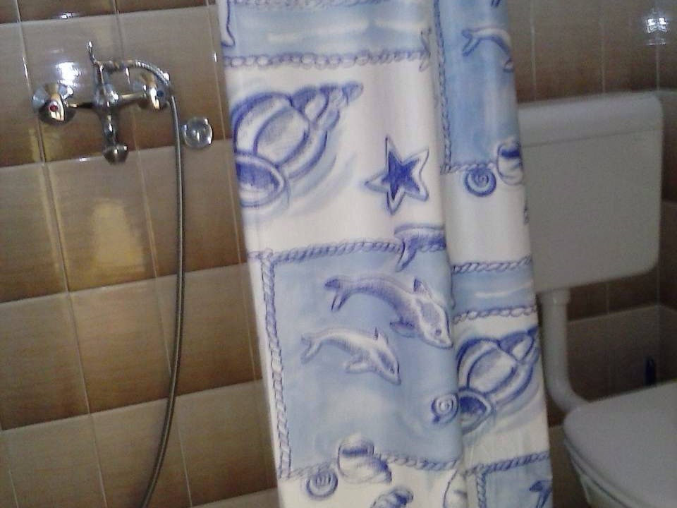 Photo of Bathroom in Cres