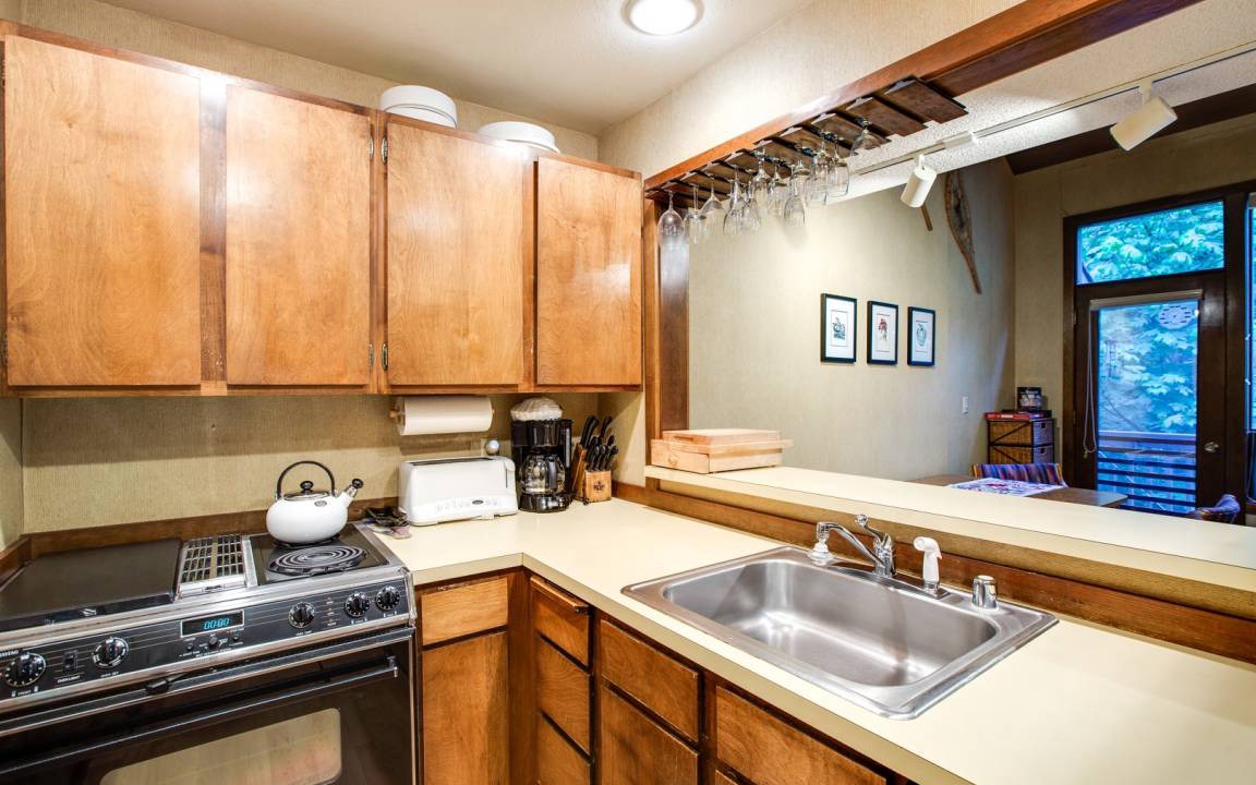 Photo of Kitchen in Glacier