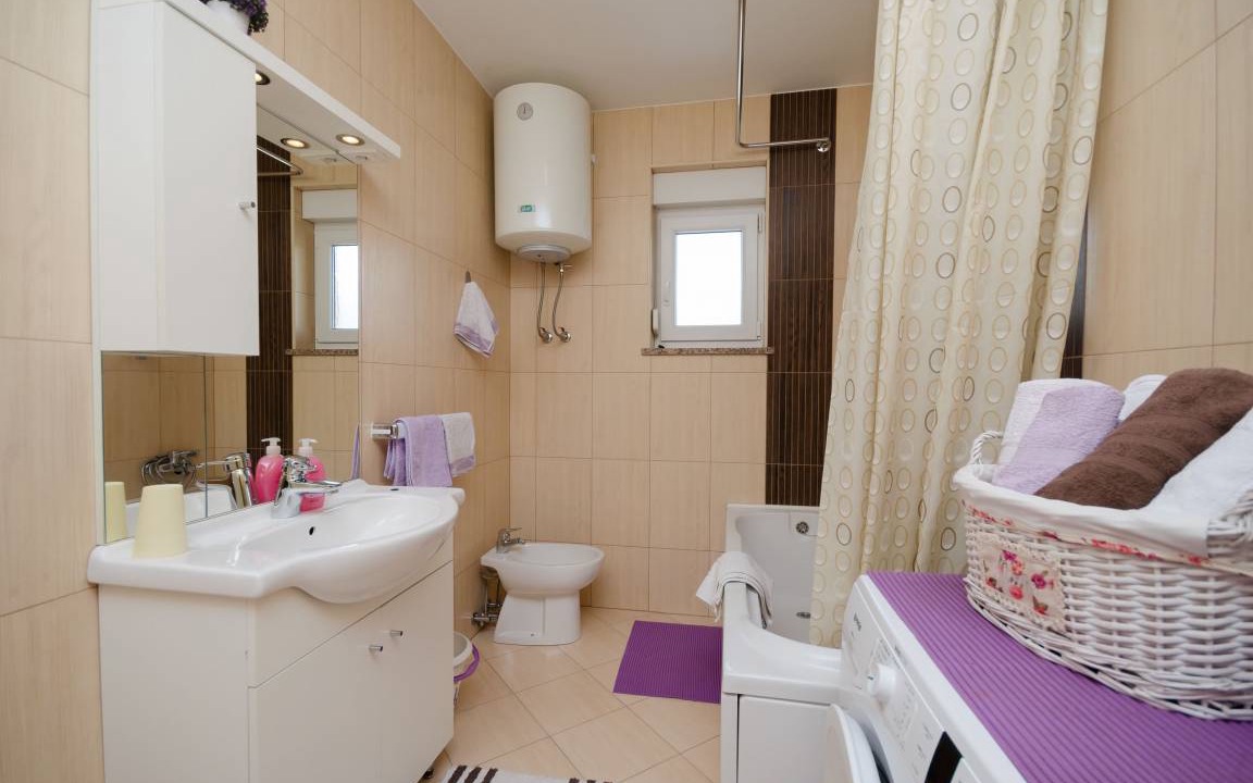 Photo of Bathroom in Lopar