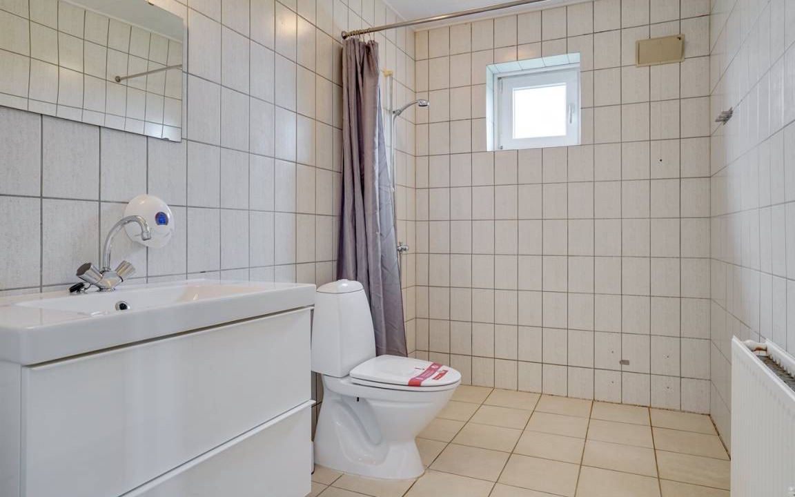 Photo of Bathroom in Emmerlev
