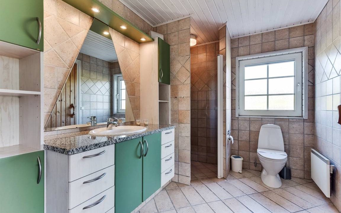 Photo of Bathroom in Haurvig
