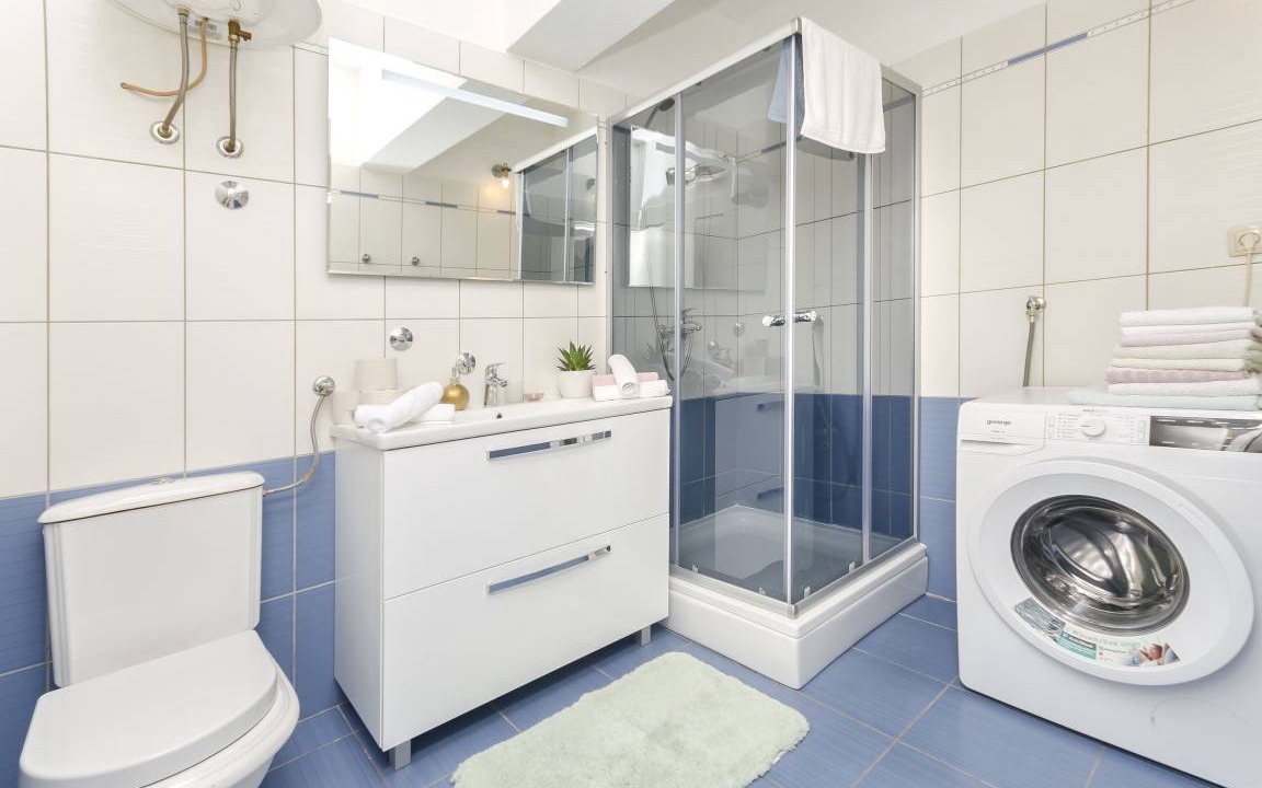 Photo of Bathroom in Tribunj
