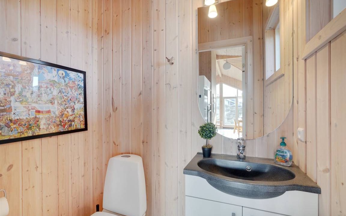 Photo of Bathroom in Lild Strand
