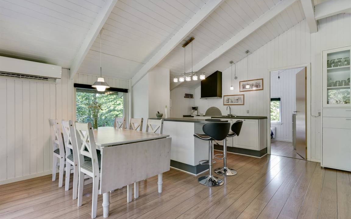 Photo of Kitchen in Skygge