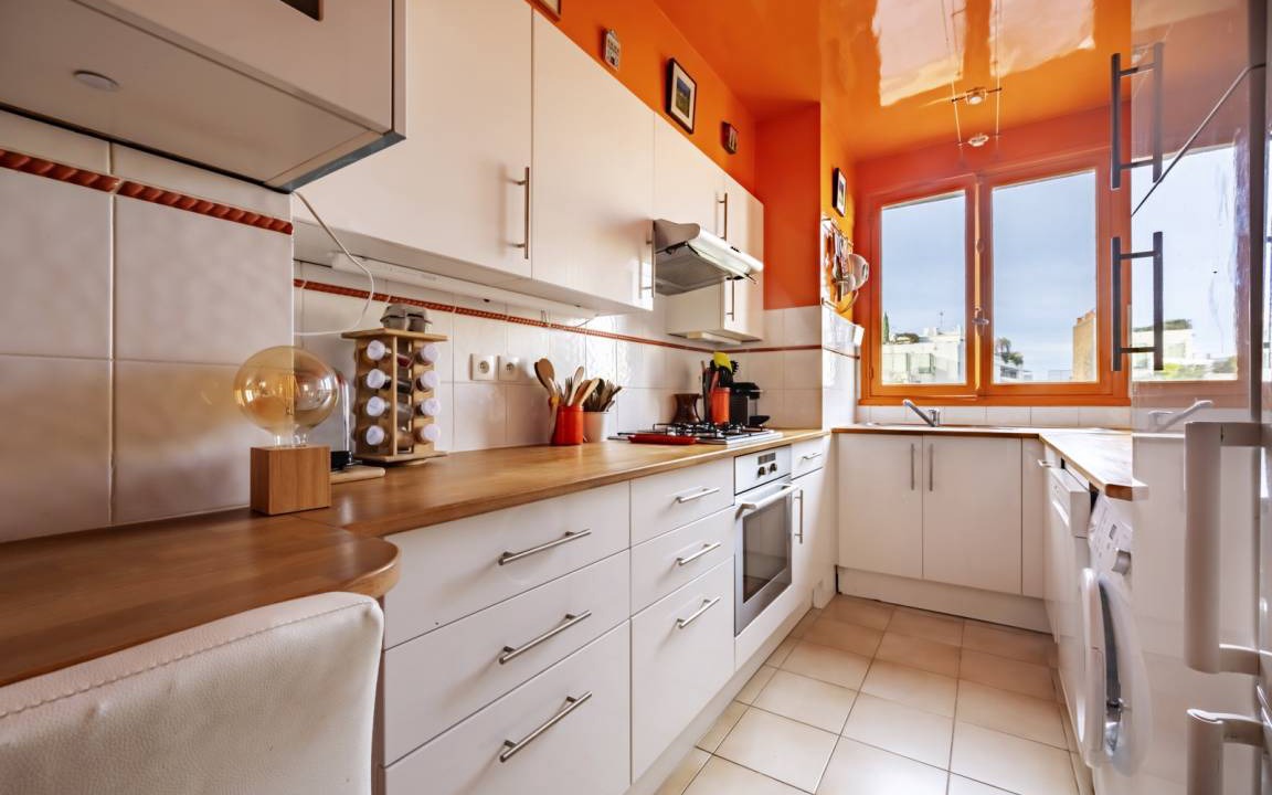 Photo of Kitchen in Saint-Lambert