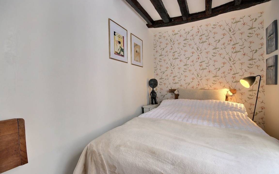 Photo of Bedroom in Saint-Merri