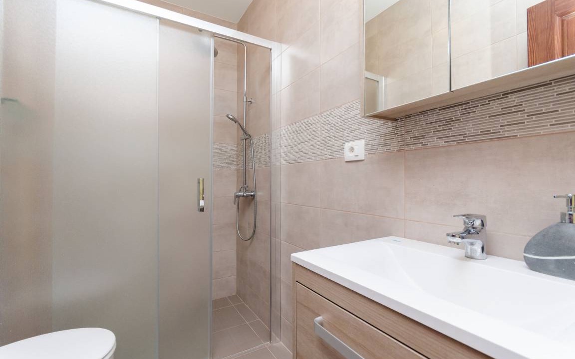 Photo of Bathroom in Lopar