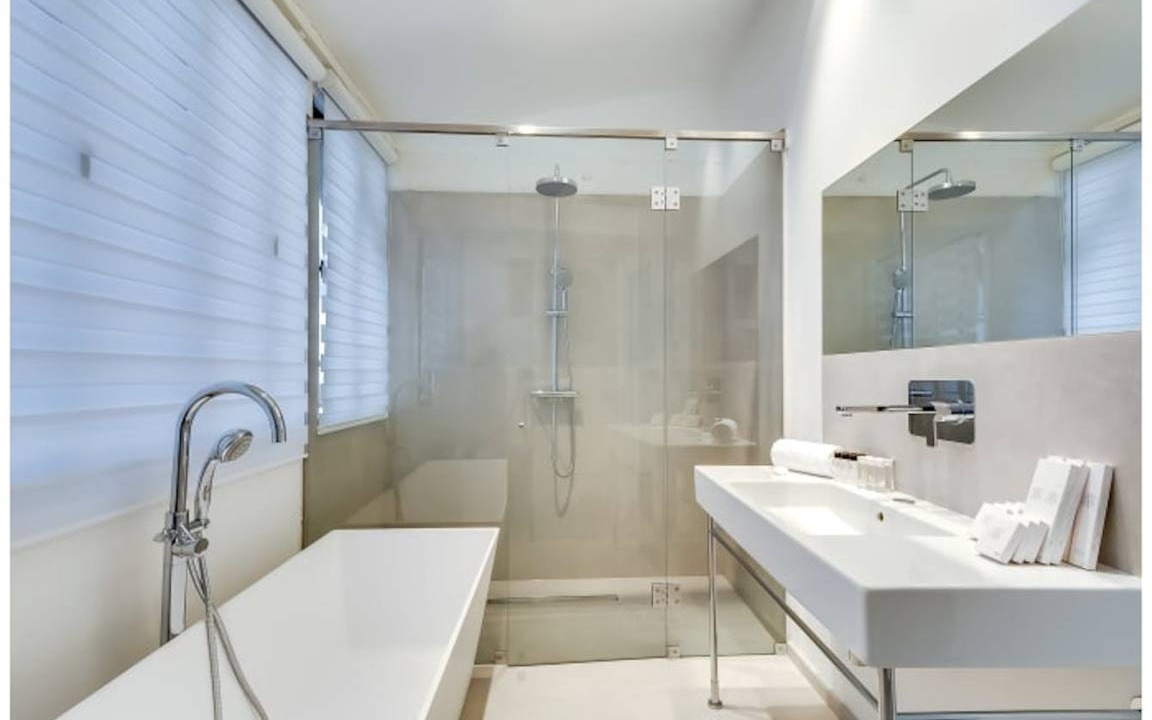 Photo of Bathroom in Montmartre