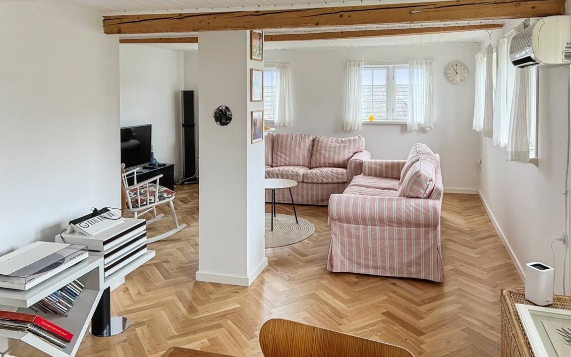 Photo of Livingroom in Listed