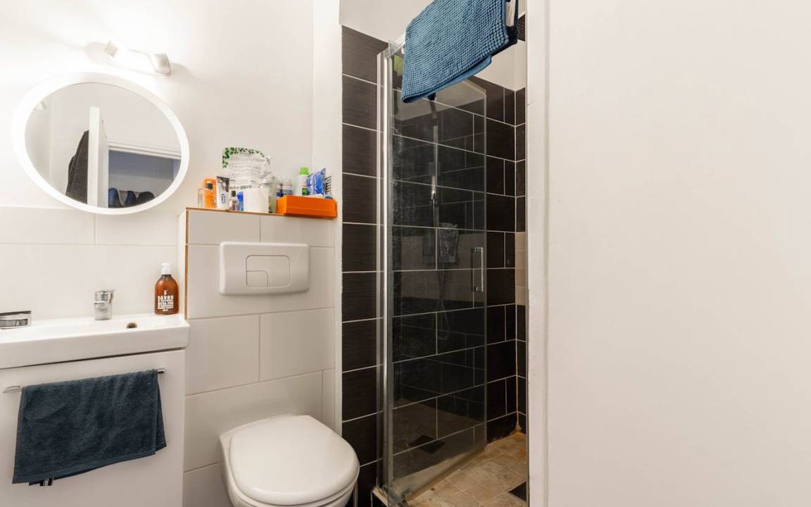 Photo of Bathroom in Quinze-Vingts