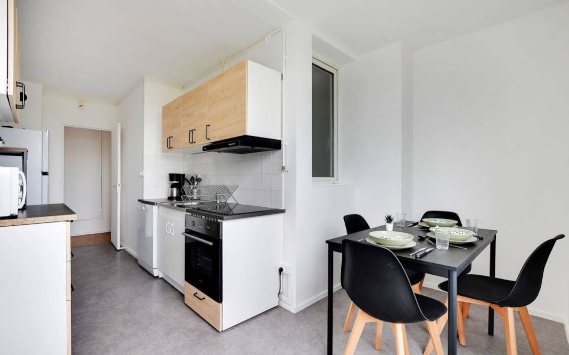 Photo of Kitchen in Le Kremlin-Bicetre