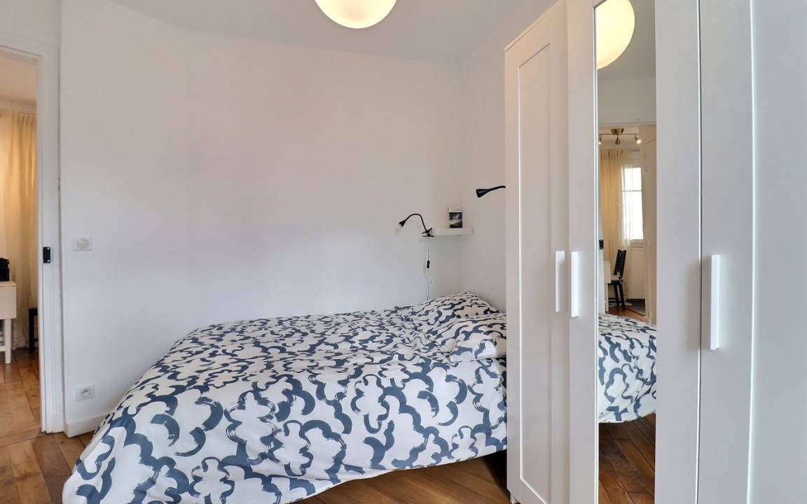 Photo of Bedroom in 17th Arrondissement