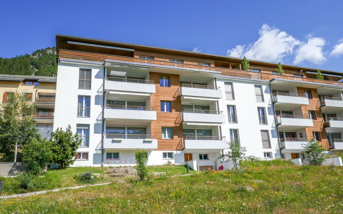 Photo of Buildings in Samedan