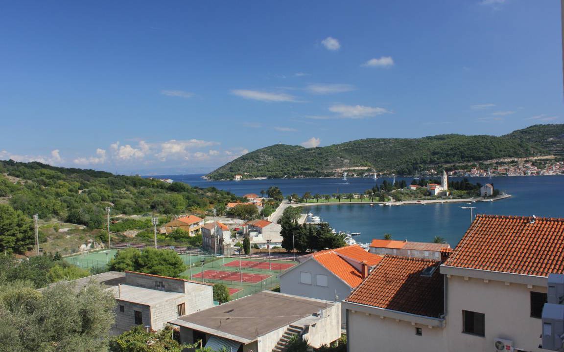 Photo of Others in Cove Rogacic