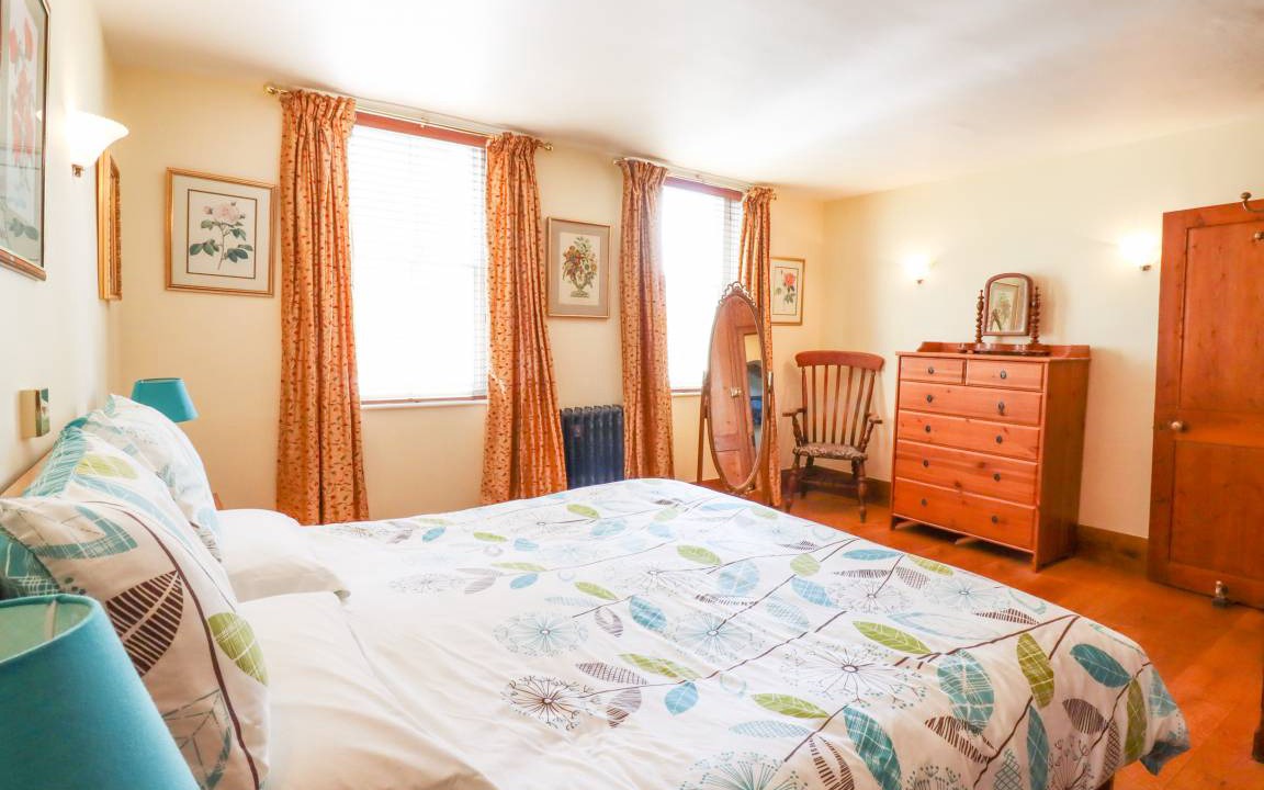 Photo of Others in Deal