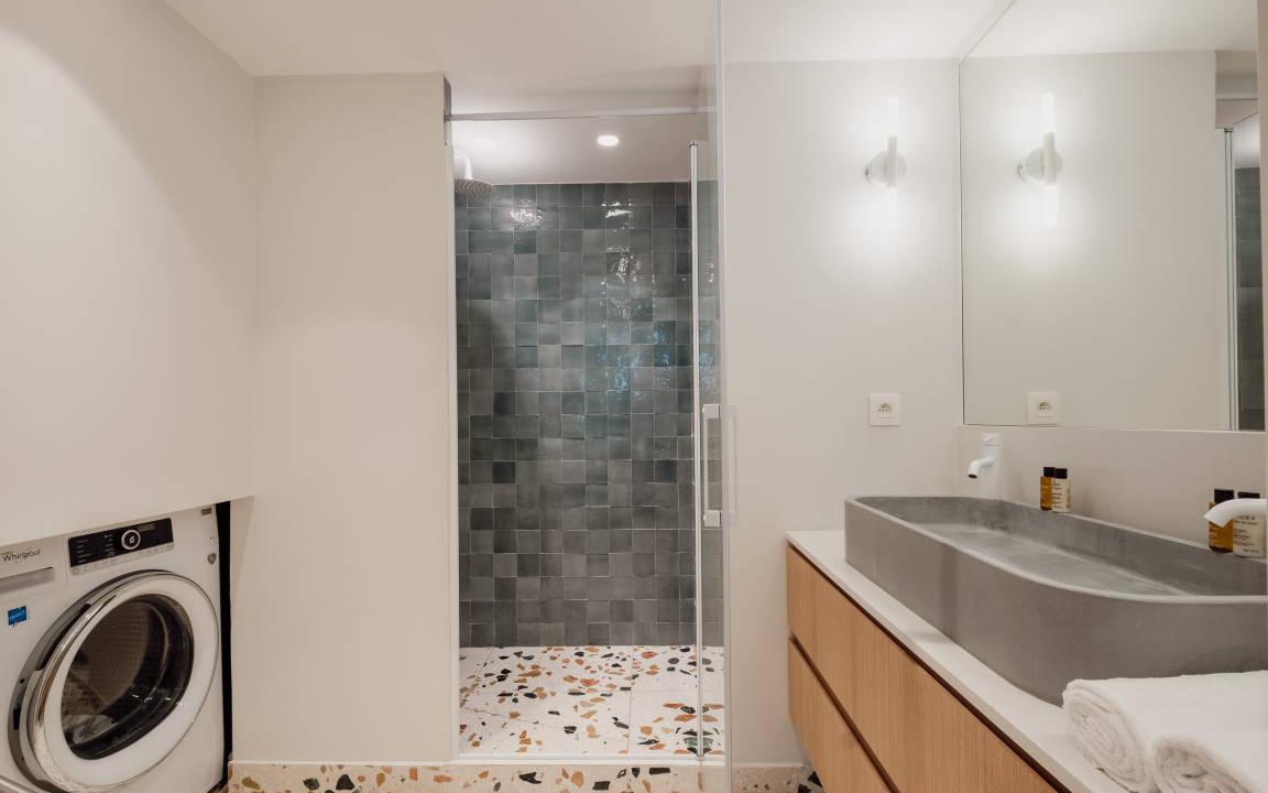 Photo of Bathroom in Notre-Dame-des-Champs