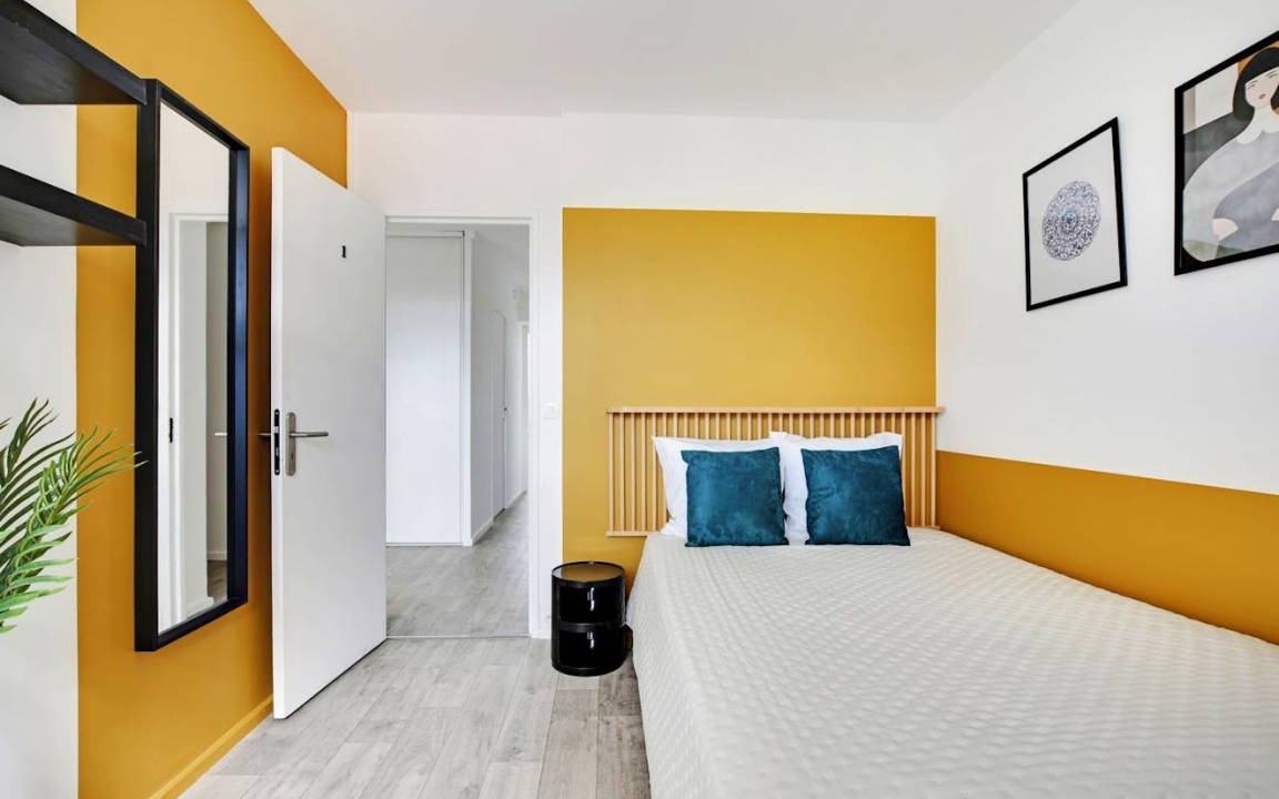 Photo of Bedroom in Le Kremlin-Bicetre