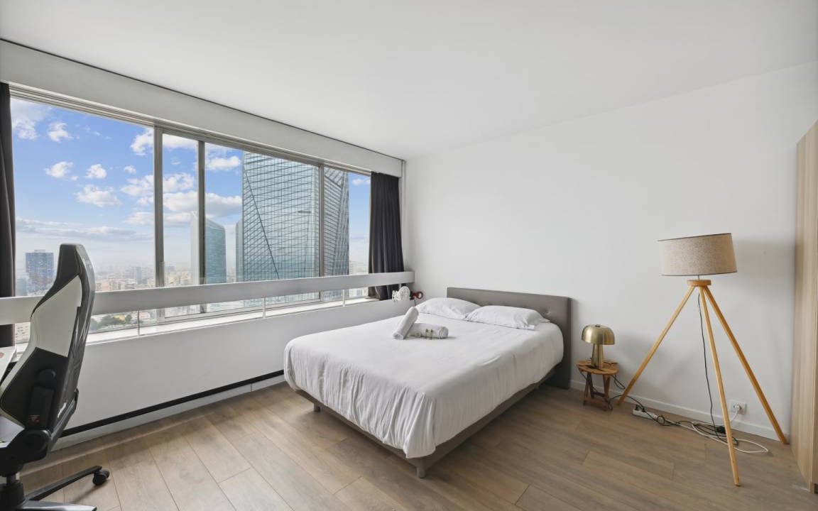 Photo of Bedroom in Puteaux