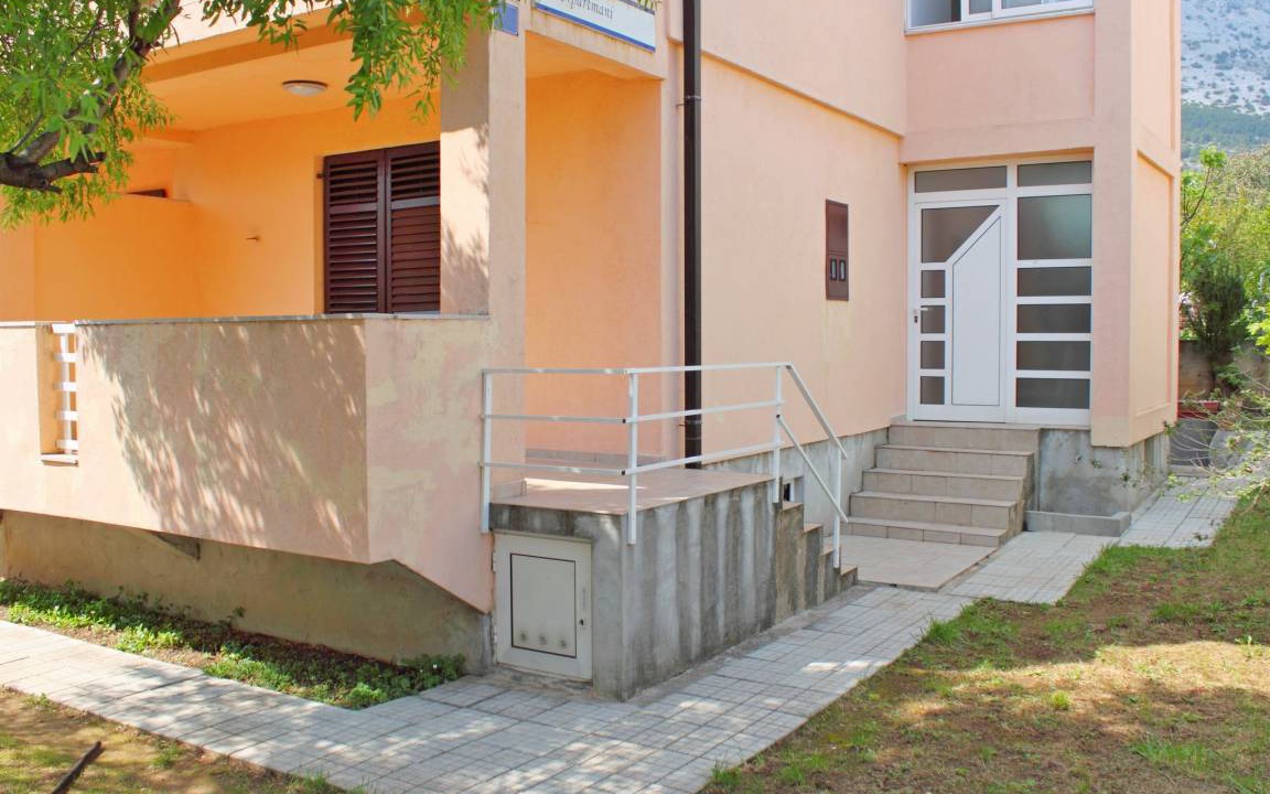 Photo of Buildings in Orebic