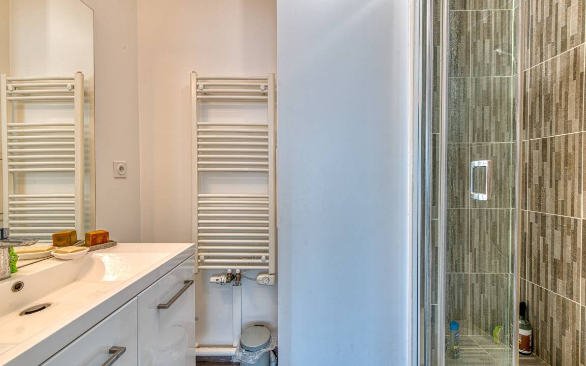 Photo of Bathroom in Epinay-sur-Seine