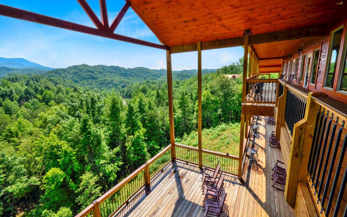 Photo of Patio Balcony in Pittman Center