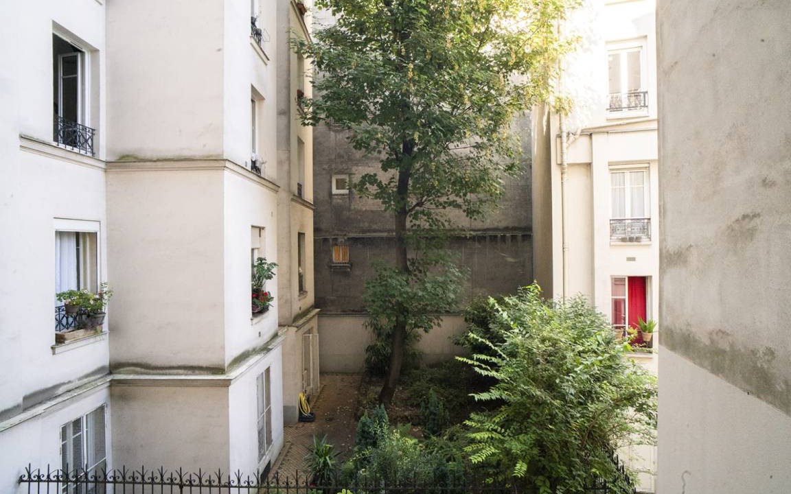 Photo of Others in Quartier des Grandes-Carrieres