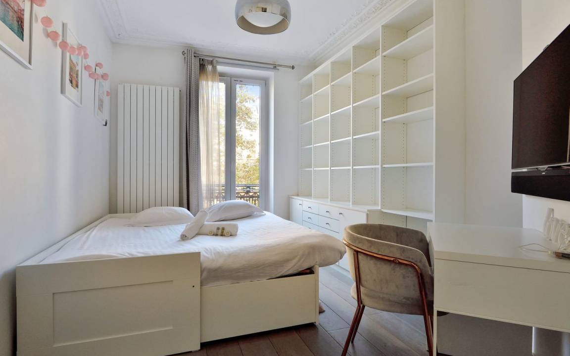 Photo of Bedroom in Chaillot