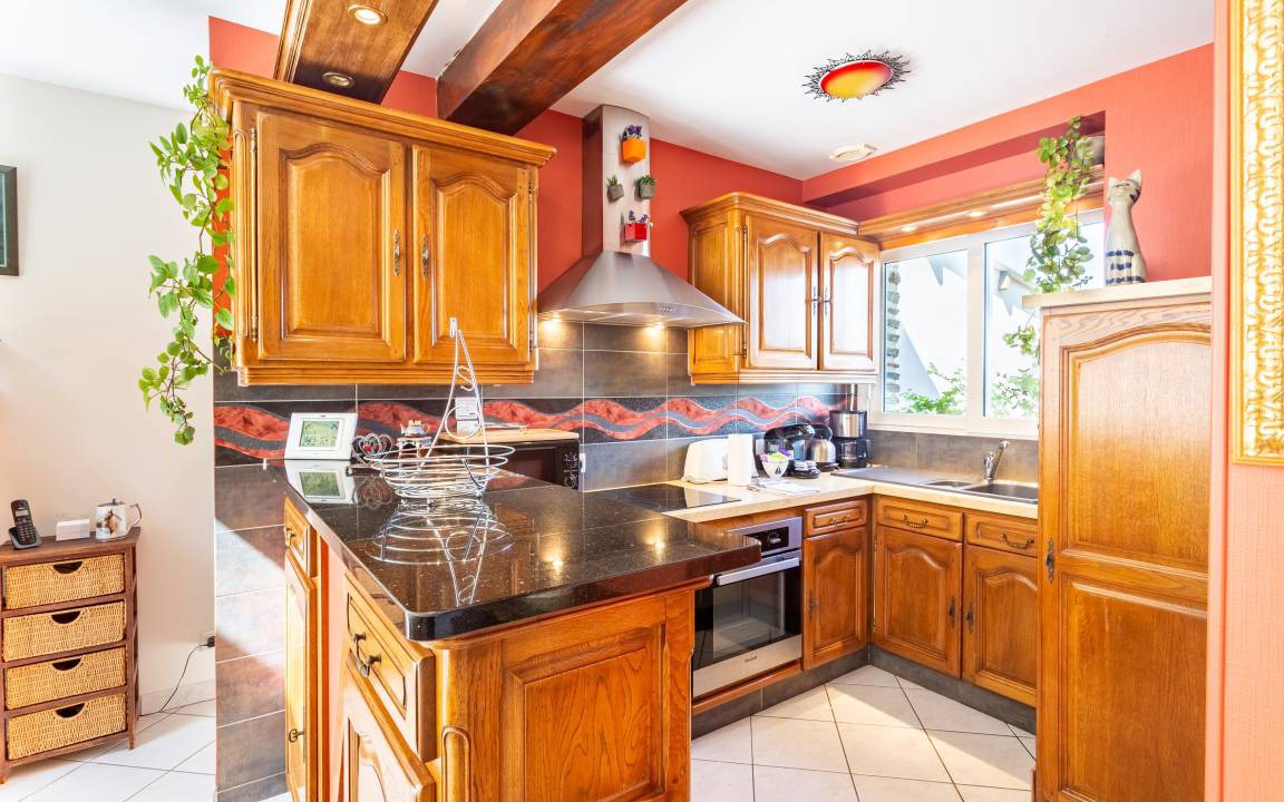 Photo of Kitchen in Saint-Meloir-des-Ondes