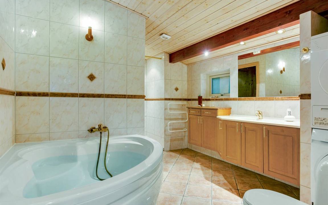 Photo of Bathroom in Strandby