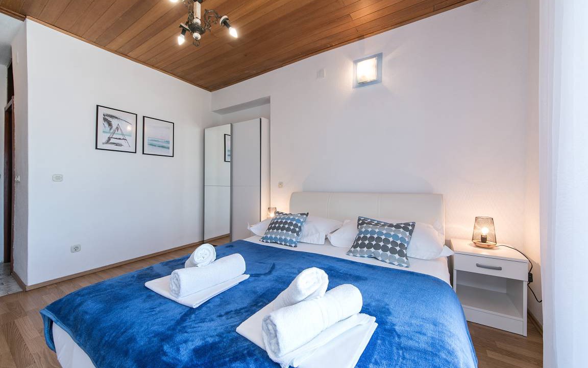 Photo of Bedroom in Brela
