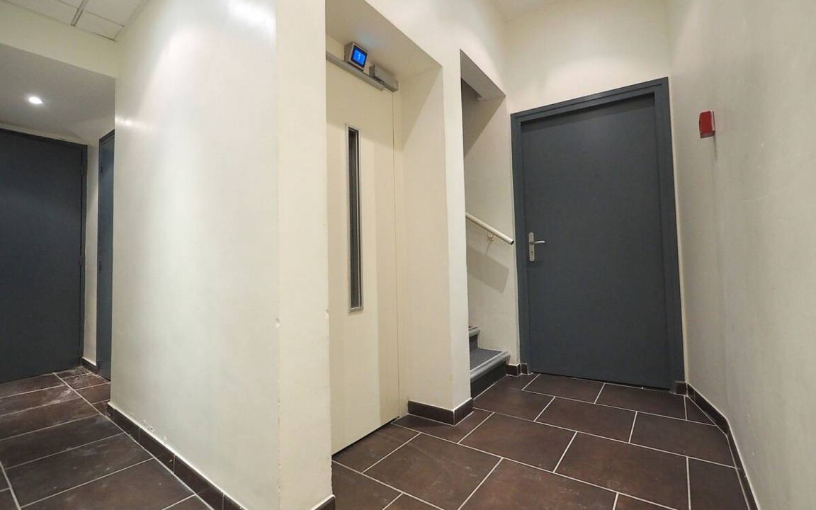 Photo of Bathroom in Vivienne