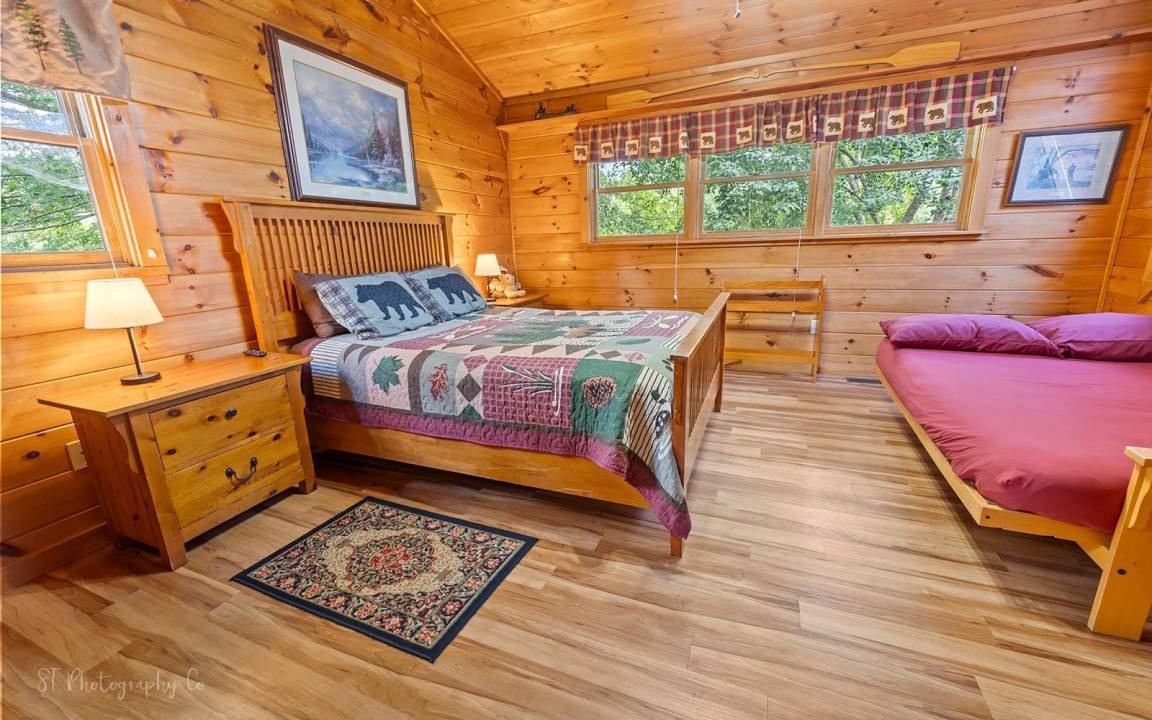 Photo of Bedroom in Sevierville