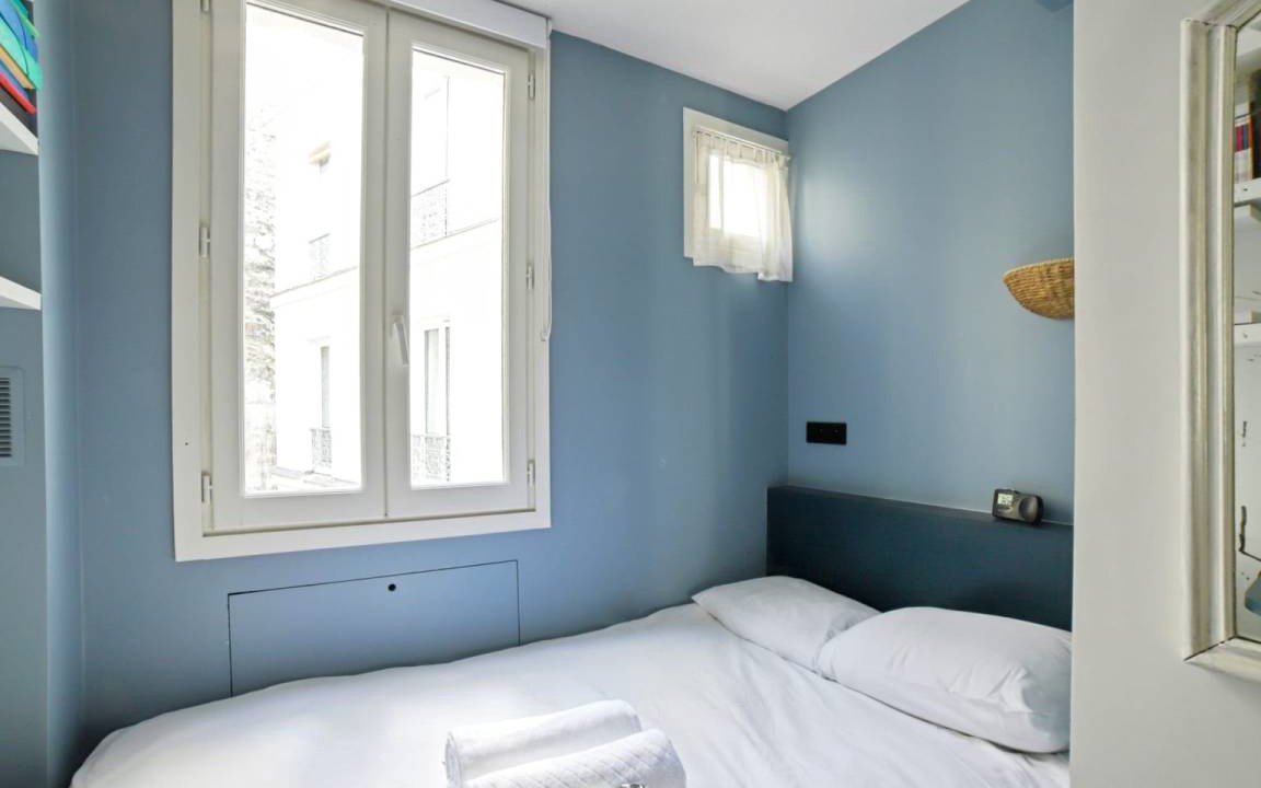 Photo of Bedroom in 18th Arrondissement