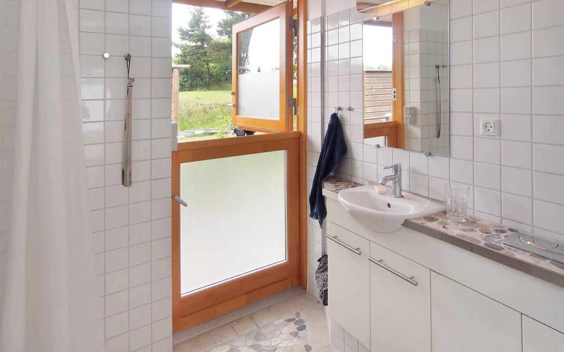 Photo of Bathroom in Fynshav