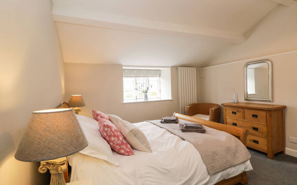 Photo of Others in Norton Sub Hamdon