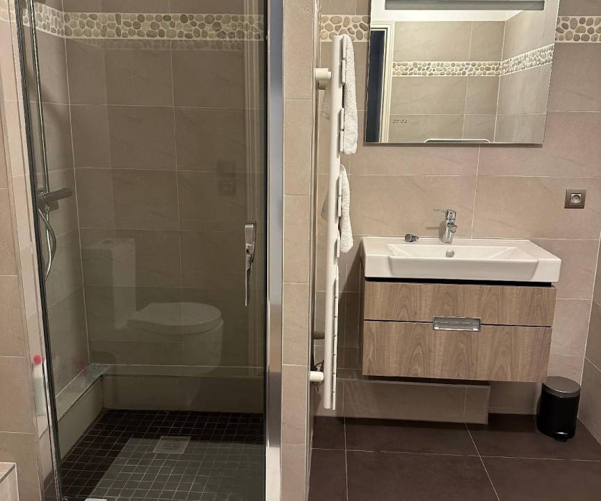 Photo of Bathroom in Batignolles