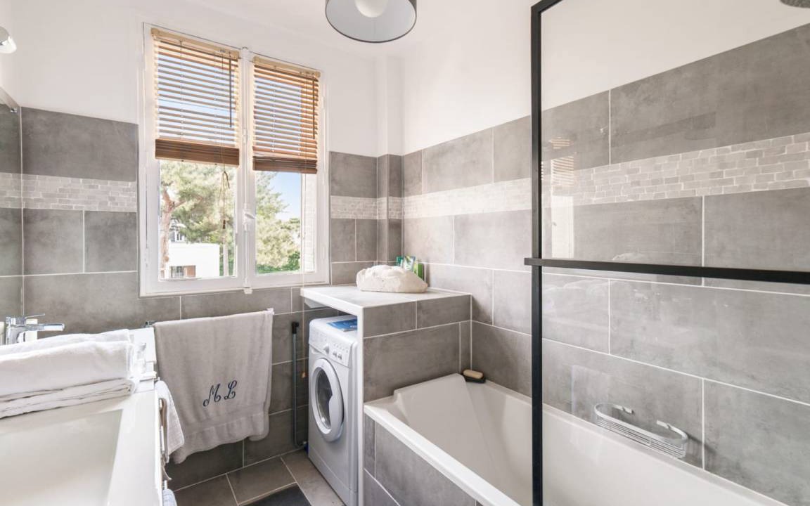 Photo of Bathroom in Prince–Marmottan