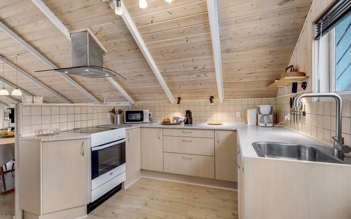 Photo of Kitchen in Skygge