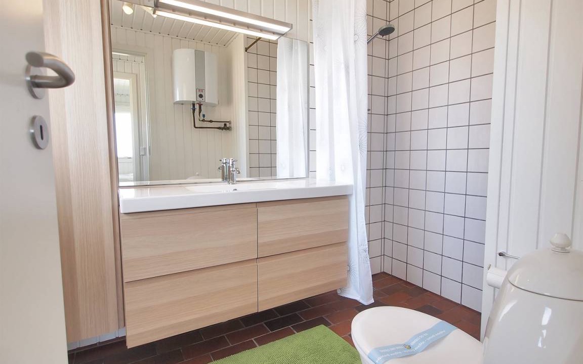 Photo of Bathroom in Næs