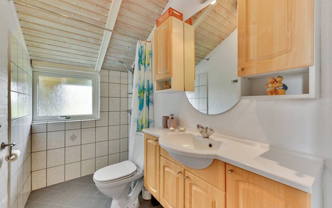Photo of Bathroom in Haurvig