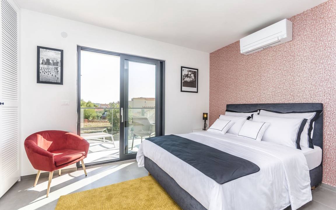 Photo of Bedroom in Srima