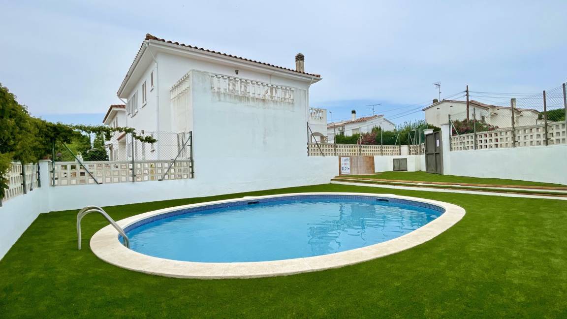 Photo of Others in L'Escala