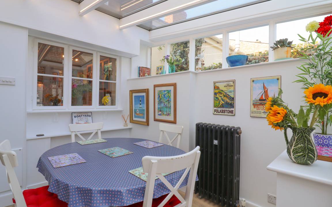 Photo of Others in Deal