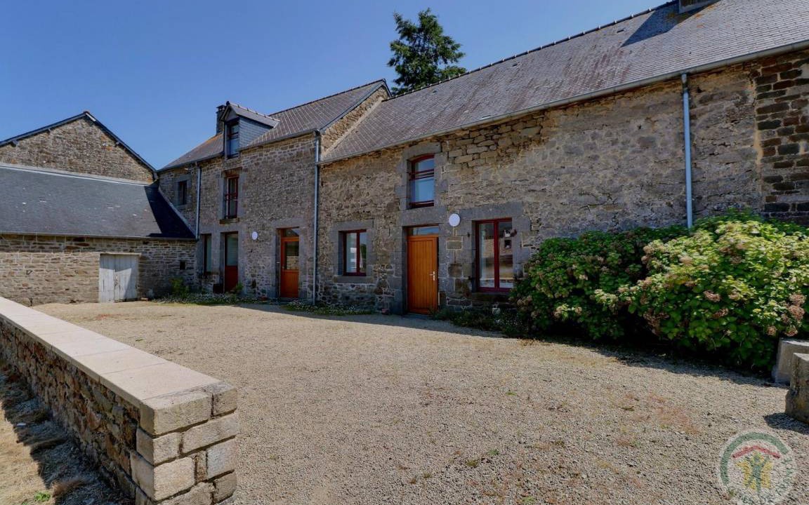 Photo of Others in Miniac-Morvan