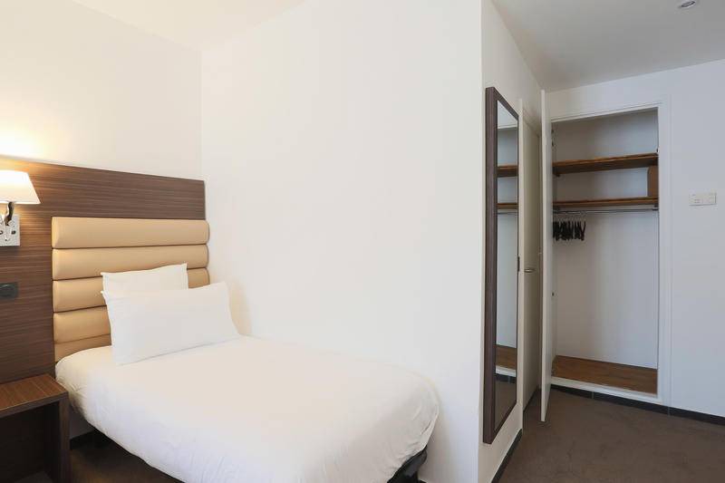 Photo of Others in Vernier