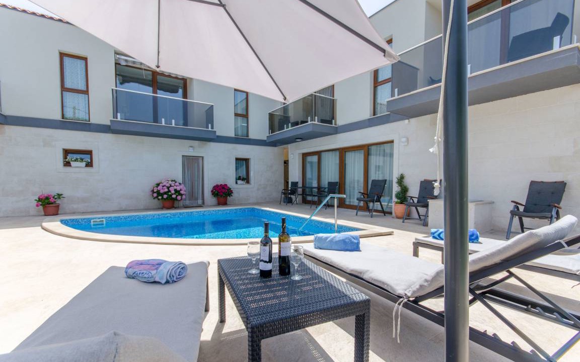 Photo of Patio Balcony in Veliki Drvenik
