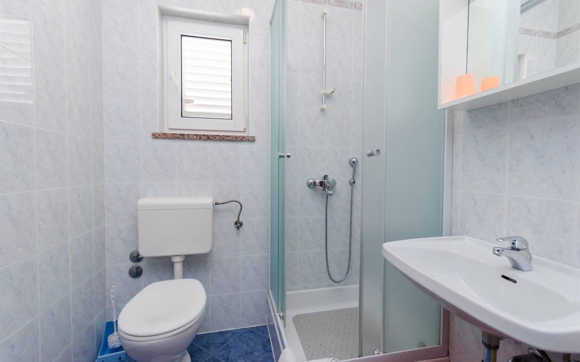 Photo of Bathroom in Lopar